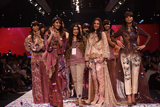 Good yet Underrated Pakistani Fashion Designers 15 6 1
