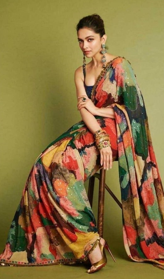 Deepika Padukone Casual Saree Outfit